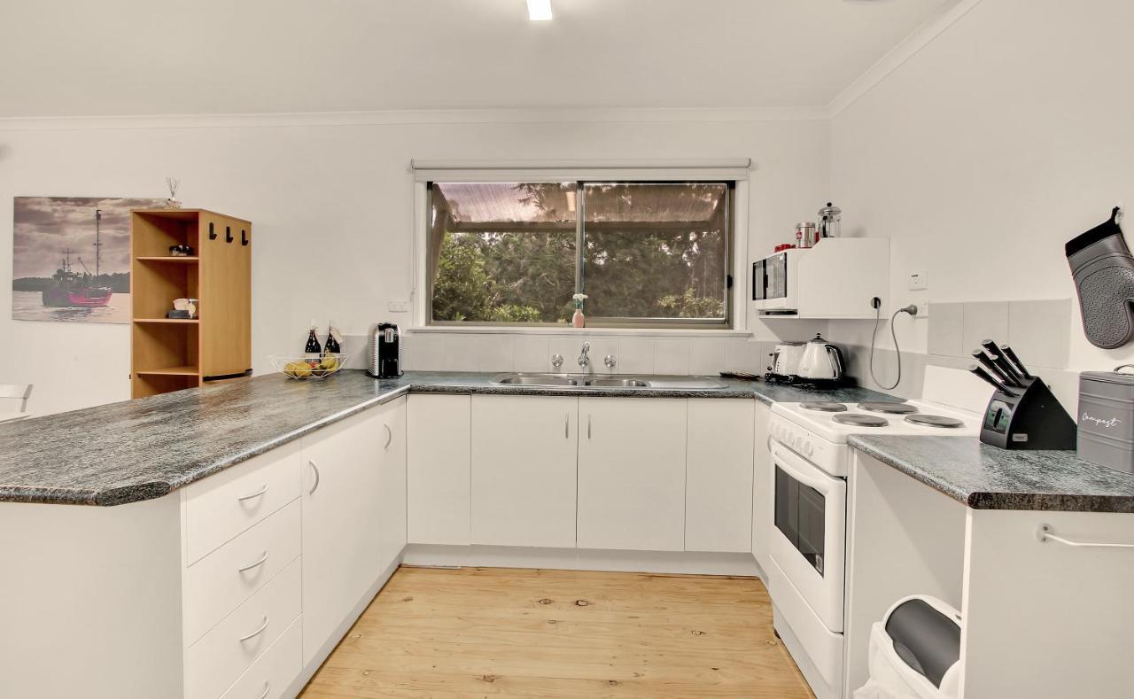 Jetty Road Retreat Apartment Nungurner Exterior photo
